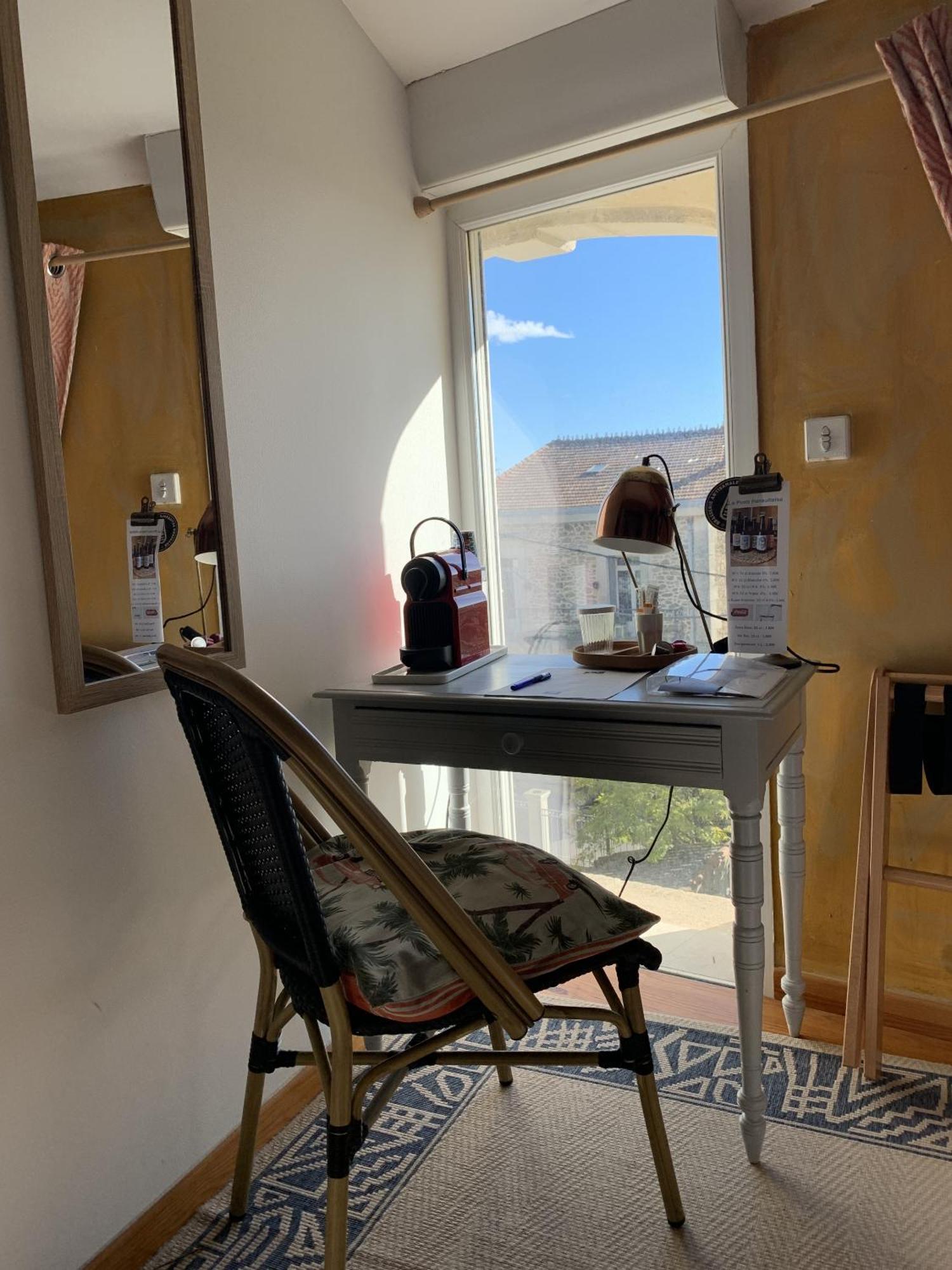 Chambre D'Hotes Lo Componairo Pouzols Rom bilde